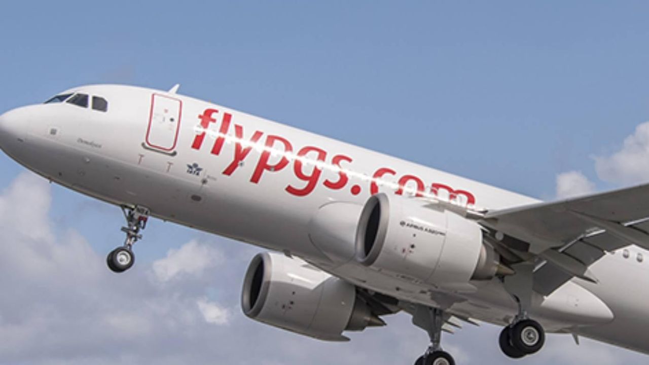 İstanbul-Riyad seferini yapan uçak Antalya'ya acil iniş yaptı