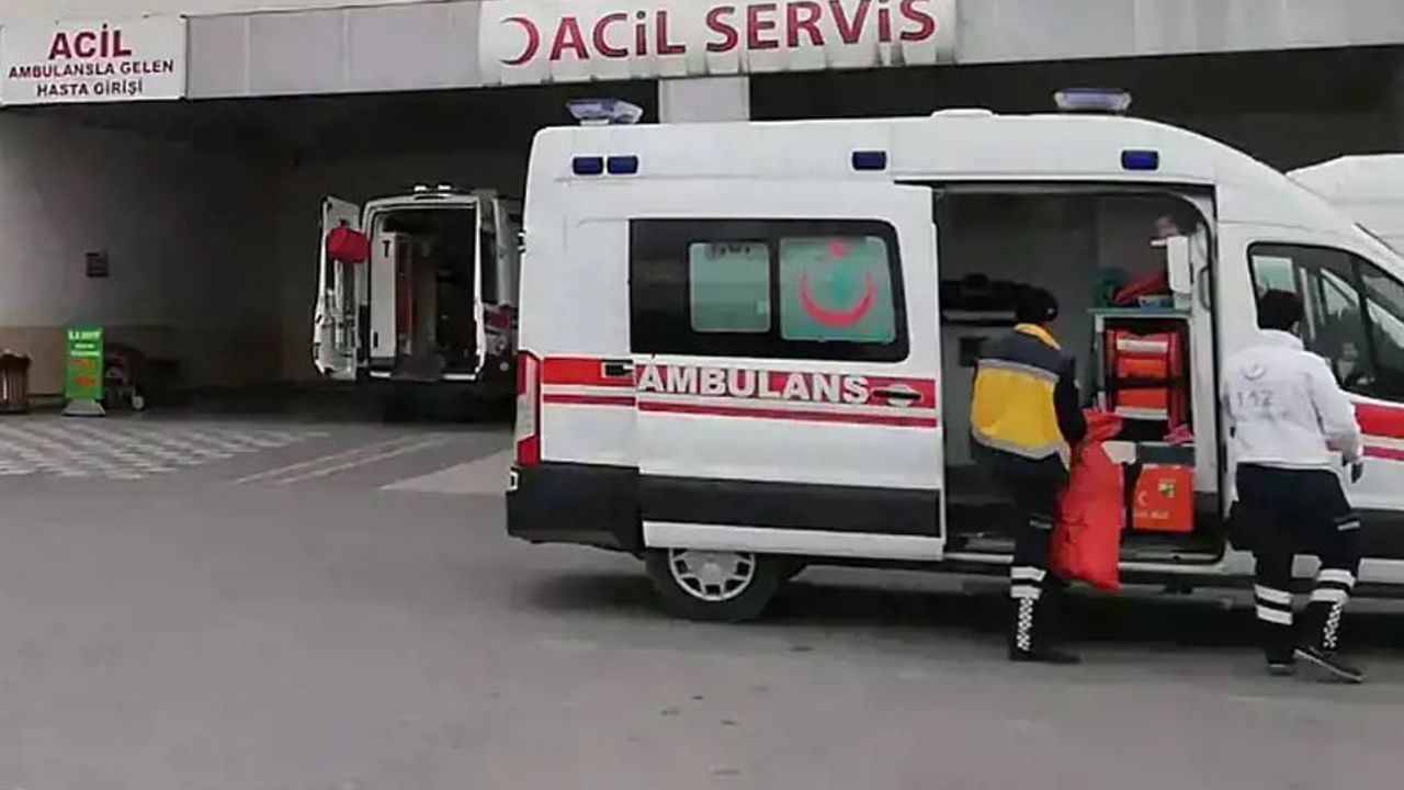 Kastamonu'da yolcu otobüsü devrildi: 4 ölü, 33 yaralı