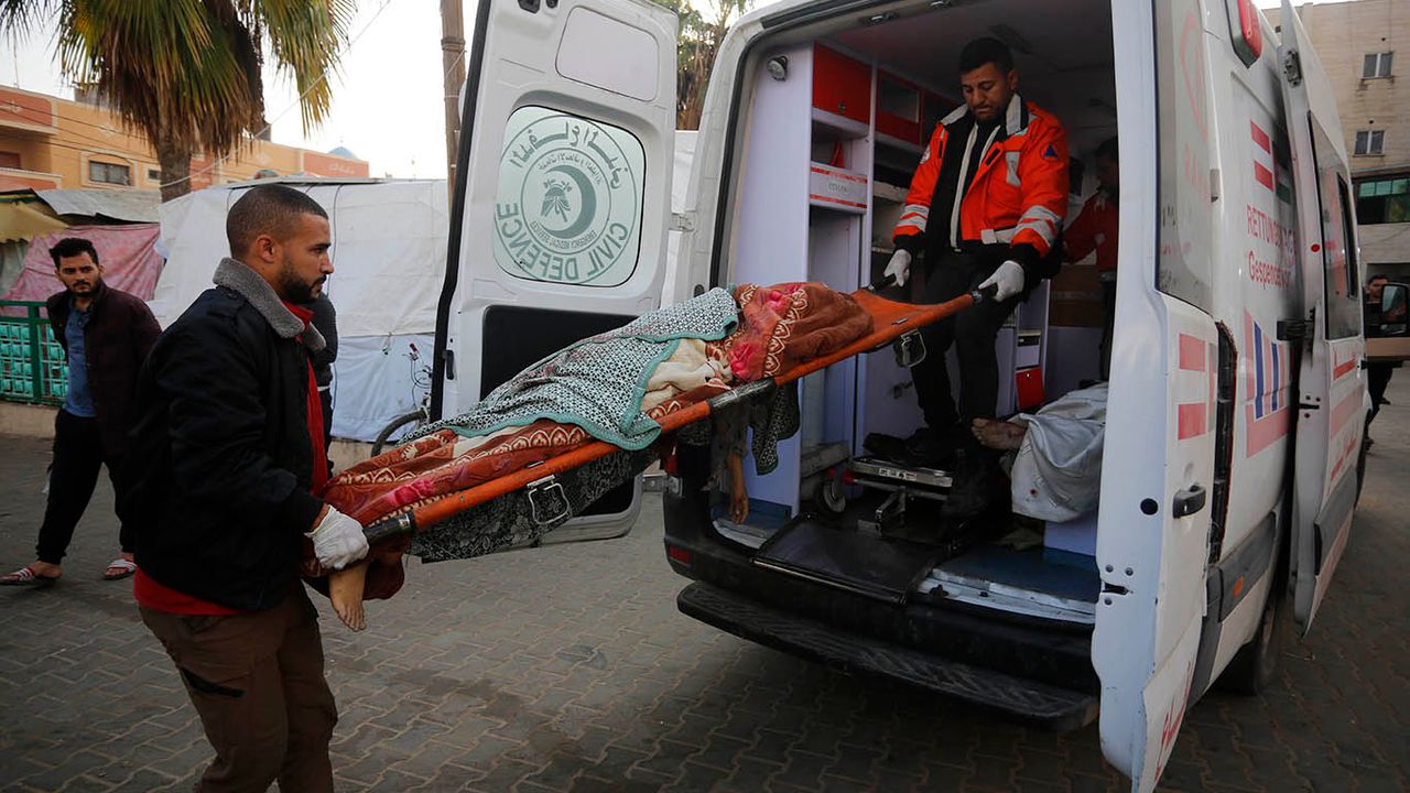 İsrail güvenli bölgede 30 kişiyi katletti