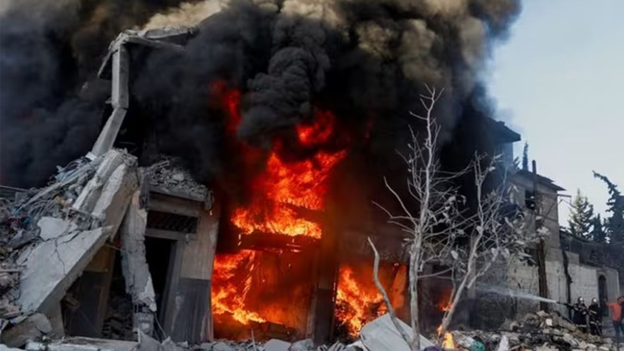 Siyonist işgal rejimi Gazze'de 3 bin evi yaktı