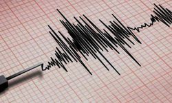 Çin'de 5,5 büyüklüğünde deprem: 126 bina çöktü