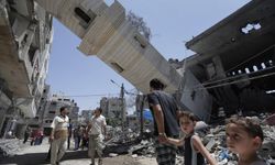 Siyonist rejim Gazze'de 47 camiyi yıktı