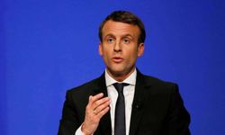Macron: Sivillere saldırmanın hiçbir gerekçesi olamaz