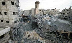 İsrail  Gazze'de 447 camiyi yıktı