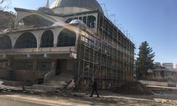 Mekke Camii, Deprem Sonrası Yeniden İbadete Açıldı!