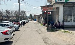 Diyarbakır'da 16 Öğrenci Temizlik Yaparken Gazdan Zehirlendi!