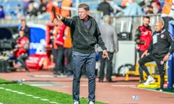 Süper Lig'deki Tek Yabancı Teknik Direktör Olarak Öne Çıkıyor
