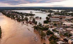 Avusturalya’da sel sularından 152 kişi kurtarıldı