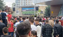 Diyarbakırlılar, Amedspor'a destek için meydanlarda