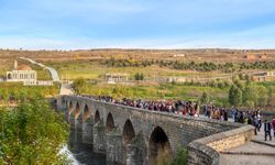 Diyarbakır'ın Tarihi Güzelliklerinde Hafta Sonu Yoğunluğu