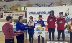 Diyarbakır Gençleri Floor Curling Şampiyonasında Parladı