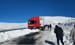 Kar yağışı yüksek keimlerde zor anlar yaşatıyor!