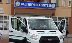 Balışeyh Belediye Başkanı ve şoförü silahlı saldırıda öldü