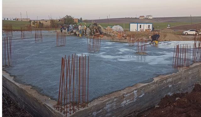 Sur'da 3 Katlı Medresenin Temeli Atıldı