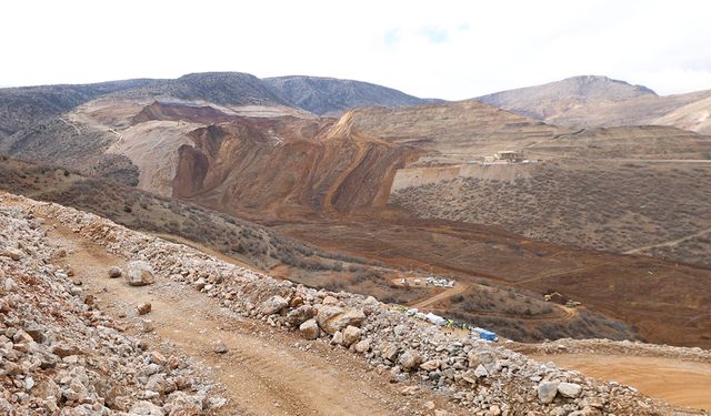 Bakan Bayraktar: “15 Nisan itibariyle 3 bin 225 maden ruhsat sahası denetlendi”