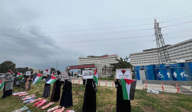 İşgal rejiminin Gazze Şifa Hastanesine saldırısı Adana'da telin edildi
