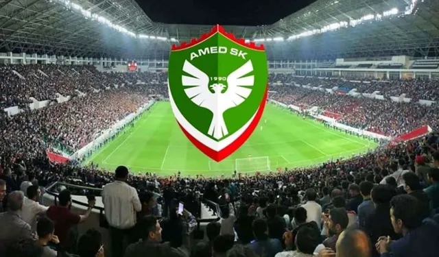 Amedspor'un Şampiyonluk Kupası Diyarbakır'a getirildi