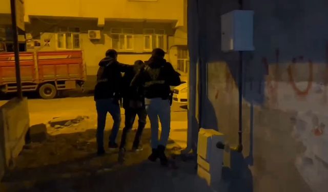 Diyarbakır'da Gasp ve Yaralama Çetesi Çökertildi