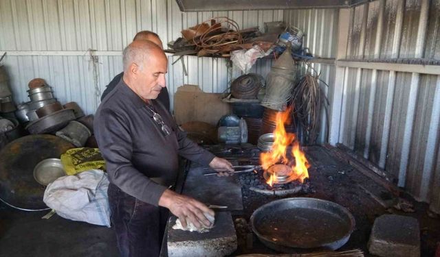 57 yıllık usta zamana direniyor