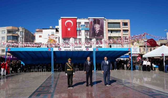 Atatürk’ün Kilis’e gelişinin 106’ncı yıldönümünü coşkuyla kutladılar