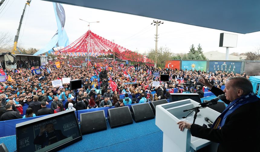 Cumhurbaşkanı Erdoğan: Herkes ile oturur konuşuruz
