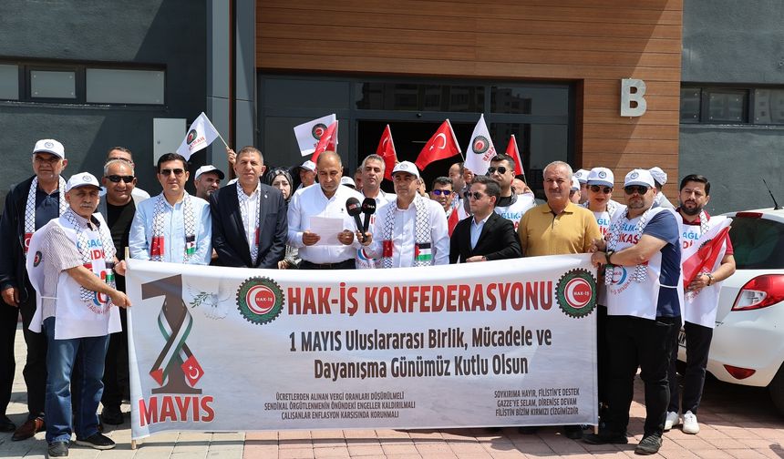 Diyarbakır'da  Öz Sağlık-İş Sendikası 1 Mayıs'ı basın açıklamasıyla kutladı