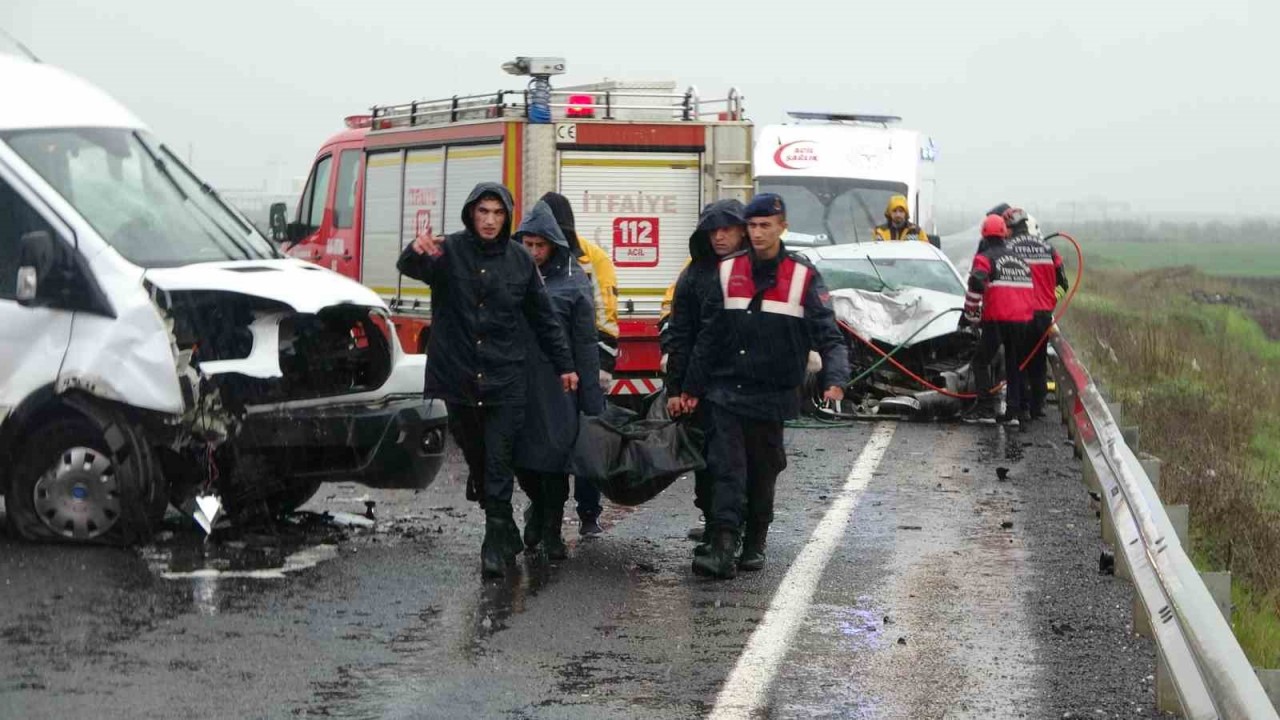 Diyarbakır Eğil Yolunda Trafik Kazası: 3 Ölü, 5 Yaralı