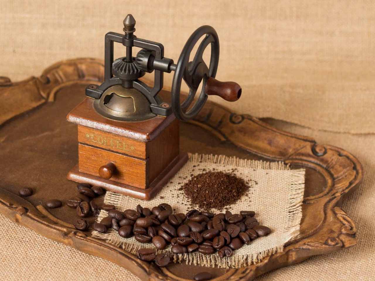 Tarihi Kahve Makinesi