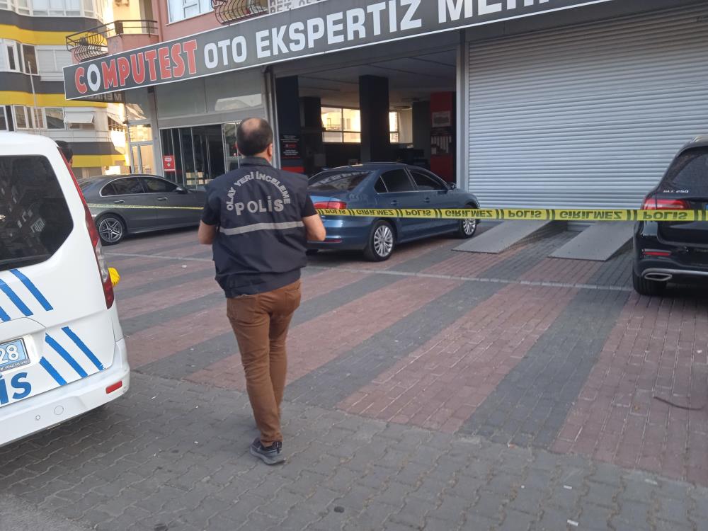 Antalya'da İki kişiyi silahla yaralayıp kayıplara karıştı