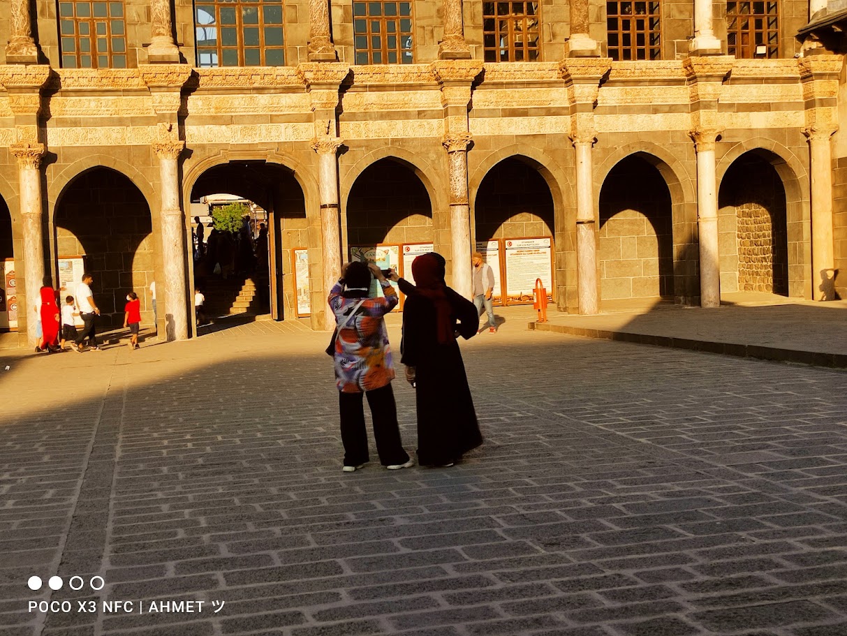 Diyarbakır Ulu Cami'de Yarın Idrak Edilecek! (2)