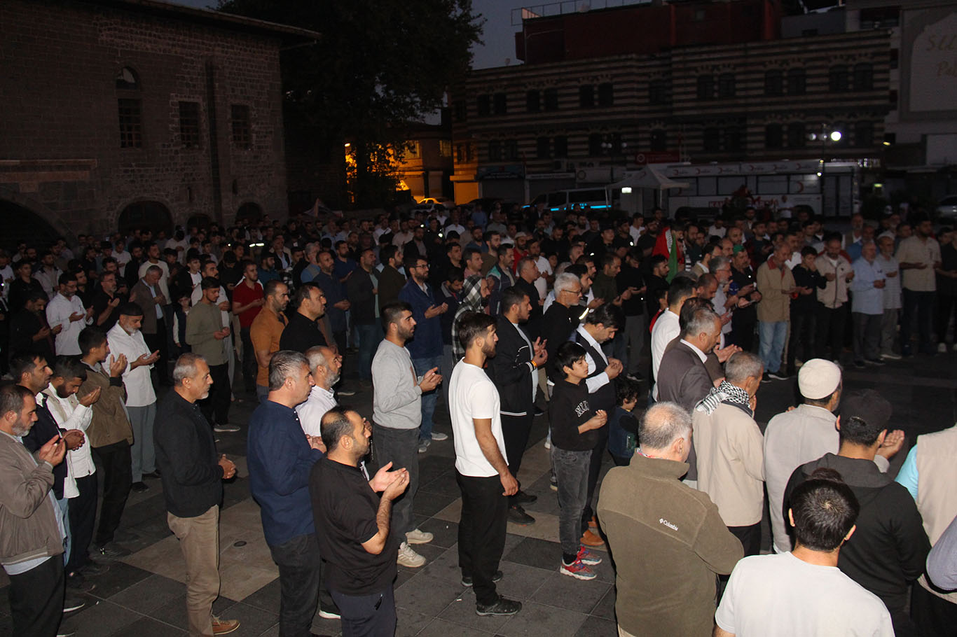 Diyarbakır Ulu Camii'nde Sabah Namazı Buluşması (1)