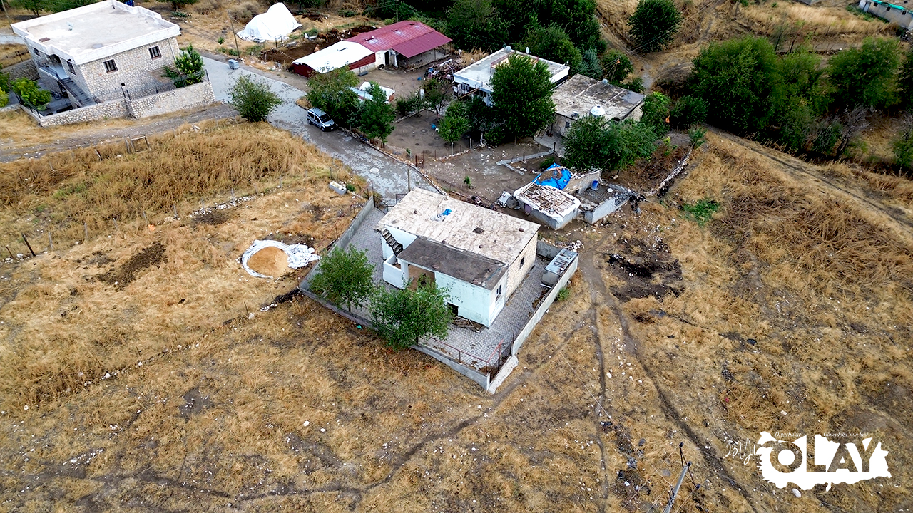 Diyarbakır'da 10 Kişinin Kurşuna Dizildiği Köy! (3)