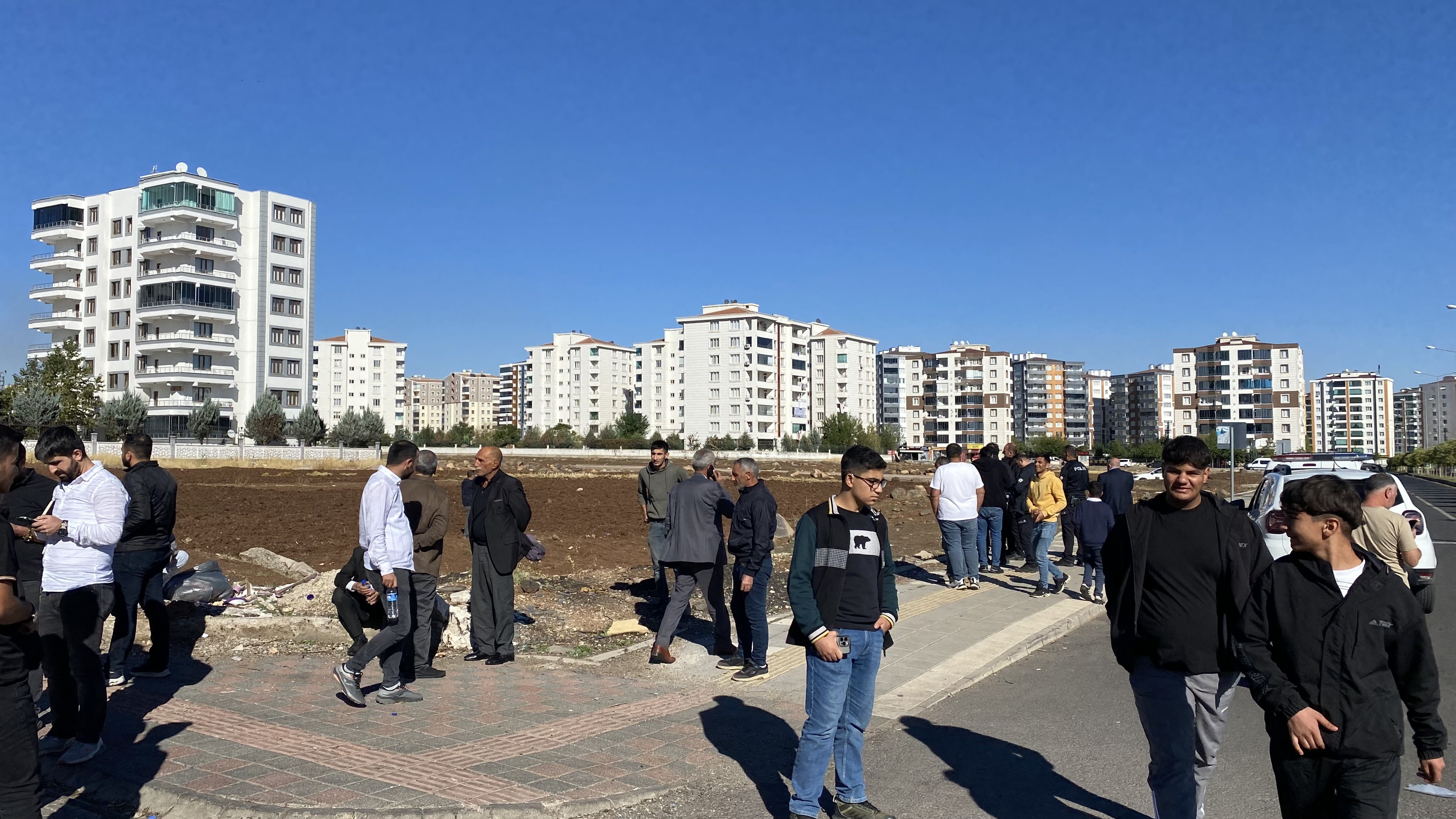 Diyarbakır’da Tapusuz Tarla Kavgası 4 Yaralı (3)