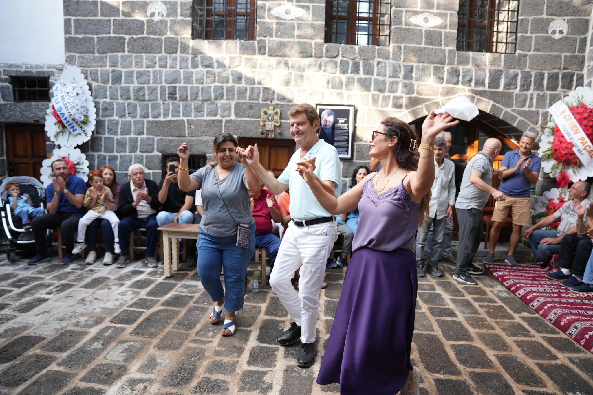 Eğlencenin Ve Sanatın Başkenti, Diyarbakır’da Kültür Yolu Festivali! (5)