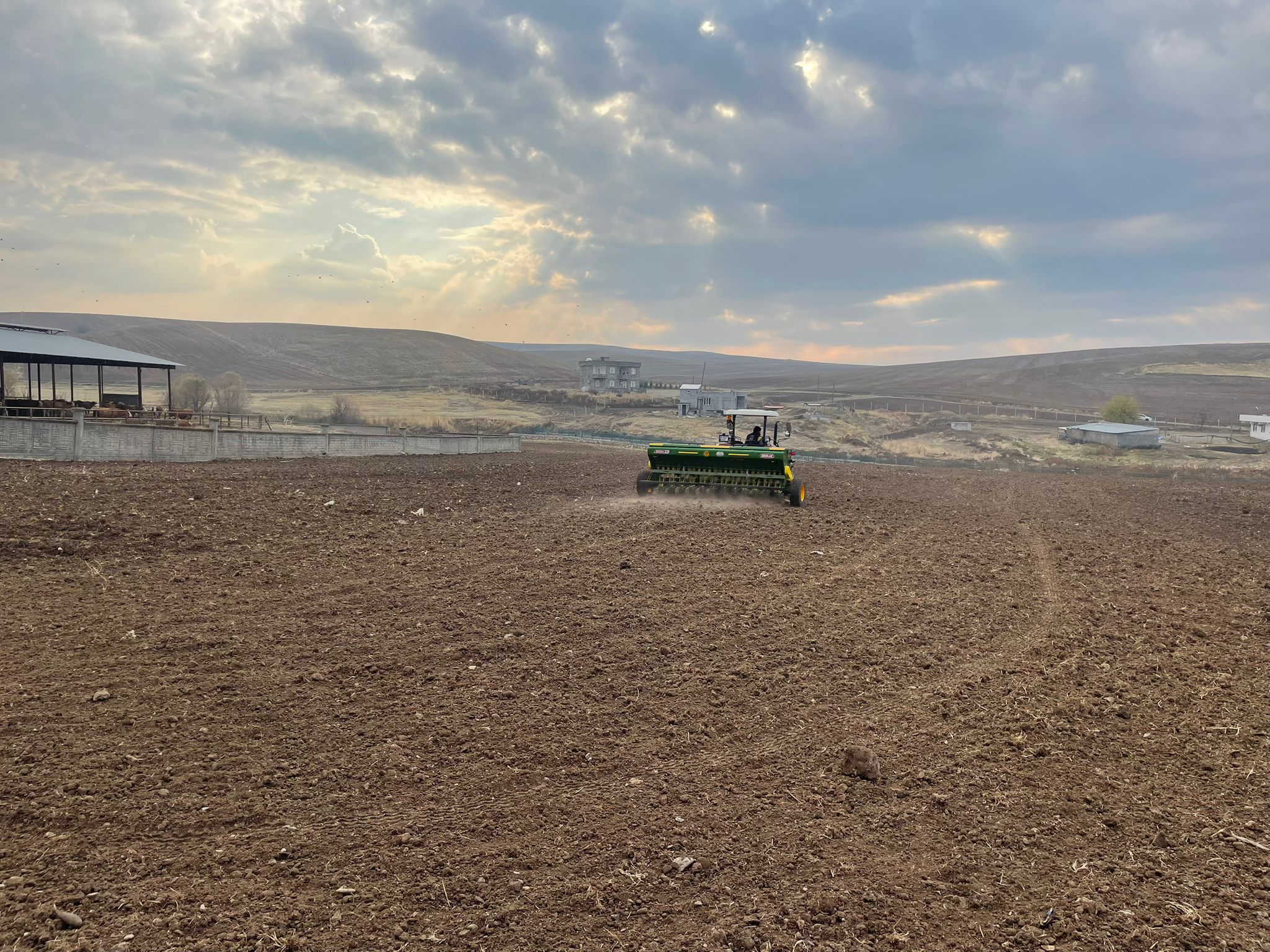 Son Baharekin Ayı Ve Doğanın Huzuru (1)